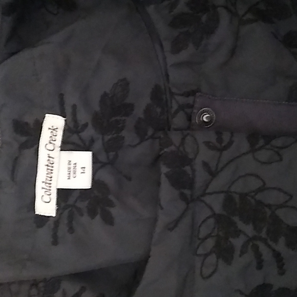 Cold water Creek Red Brocade Snap Up Jacket - Picture 4 of 8